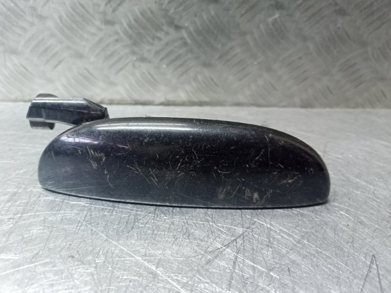 Запчасть ручка двери внешняя задняя правая Fiat Albea 1 2005-2012 178 B3.000 735289964 Б/У Ручка двери внешняя задняя правая Fiat Albea 1 2005-2012 178 B3.000 735289964 Б/У