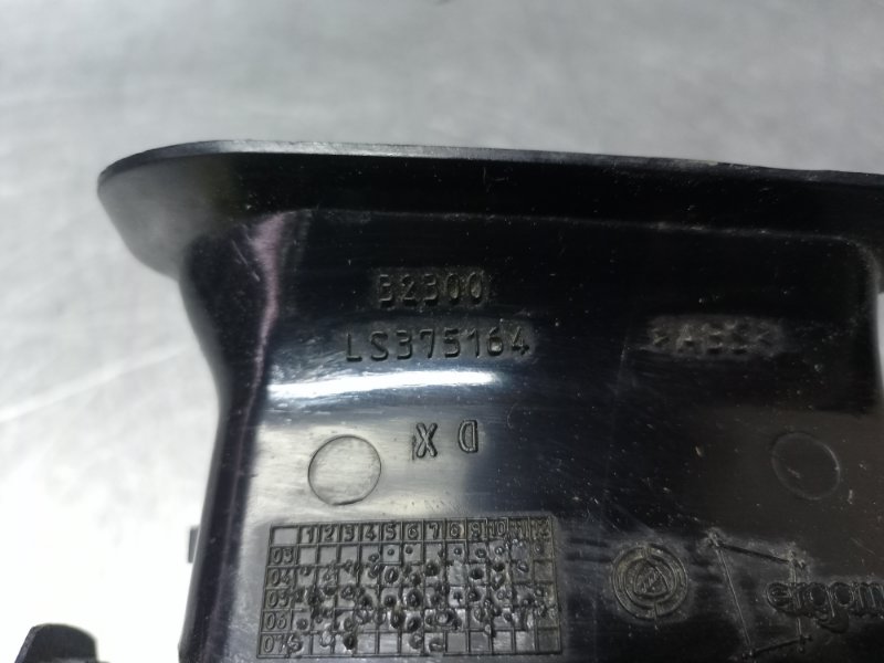 Дефлектор воздушный передний правый Albea 1 2005-2012 178 B3.000