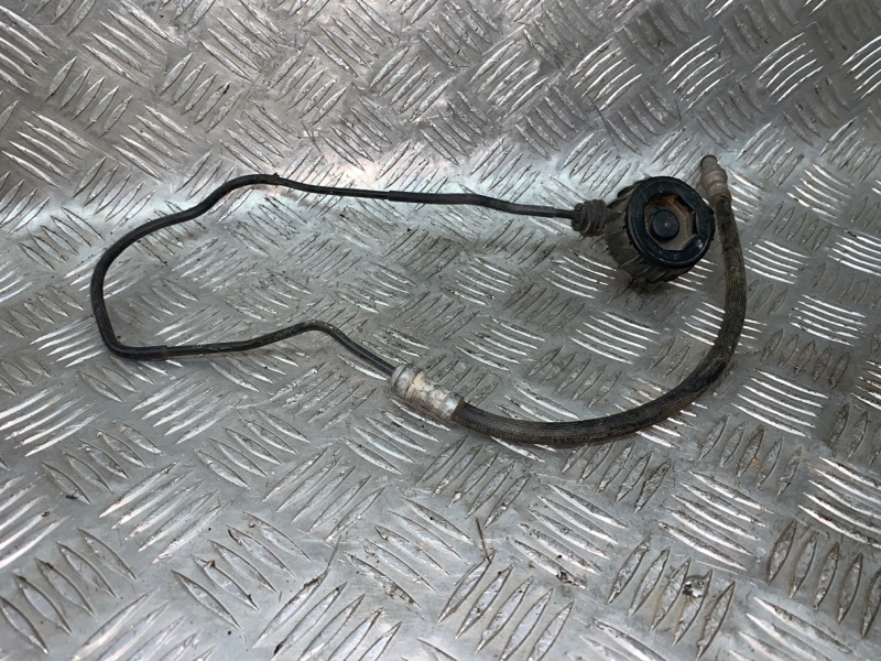 Трубка сцепления Opel Astra J 2009-2012 A14NET 55564359 Б/У