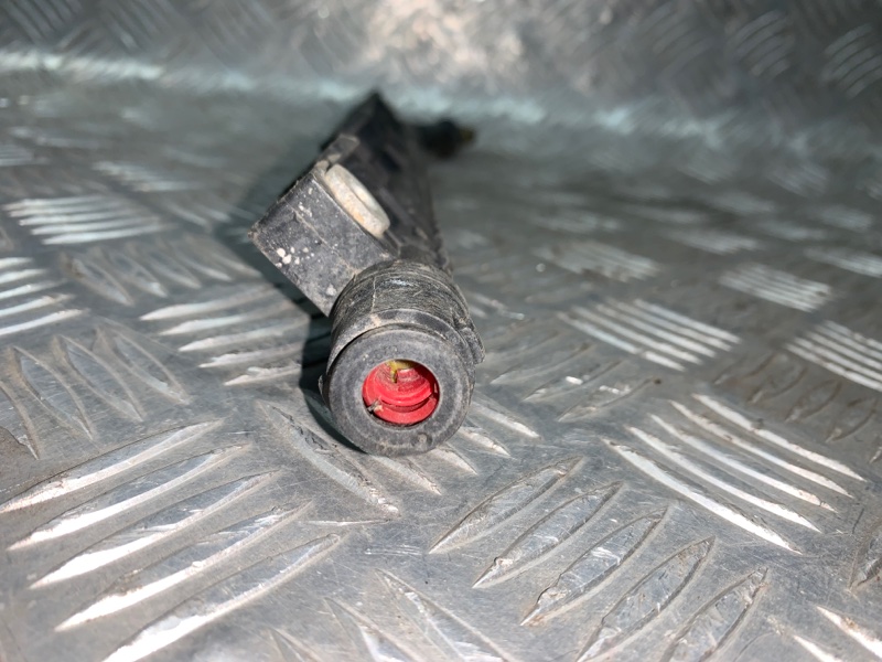 Топливная рампа Albea 1 2005-2012 178 B3.000 Топливная рампа Albea 1 2005-2012 178 B3.000