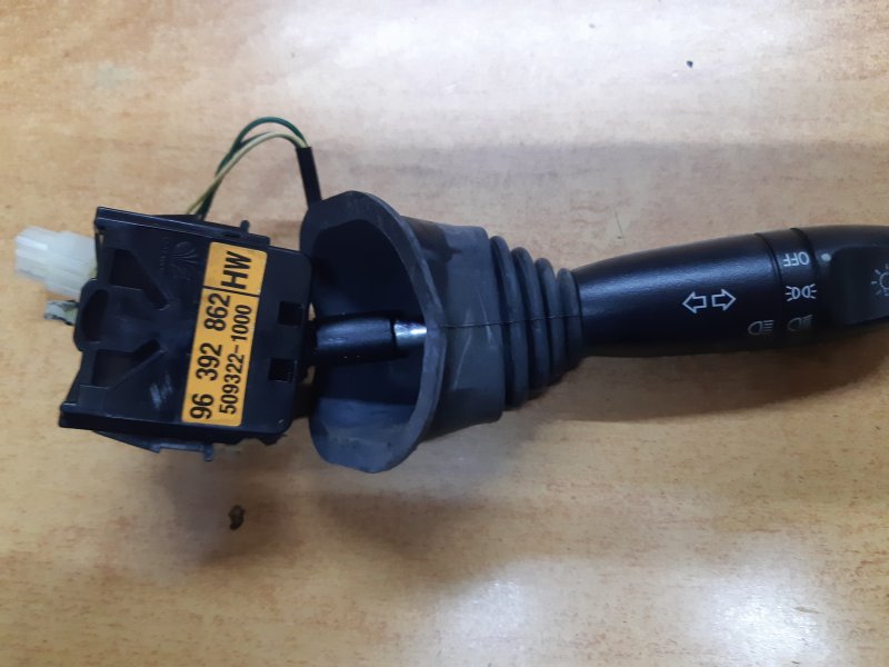 Подрулевой переключатель света левый Chevrolet Lacetti 96392862 Б/У