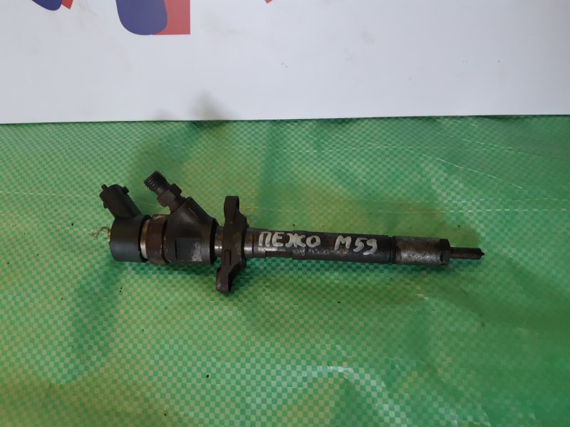 Запчасть форсунка топливная Peugeot Partner 2002-2010 M59 0445110239 Б/У Форсунка топливная Peugeot Partner 2002-2010 M59 0445110239 Б/У