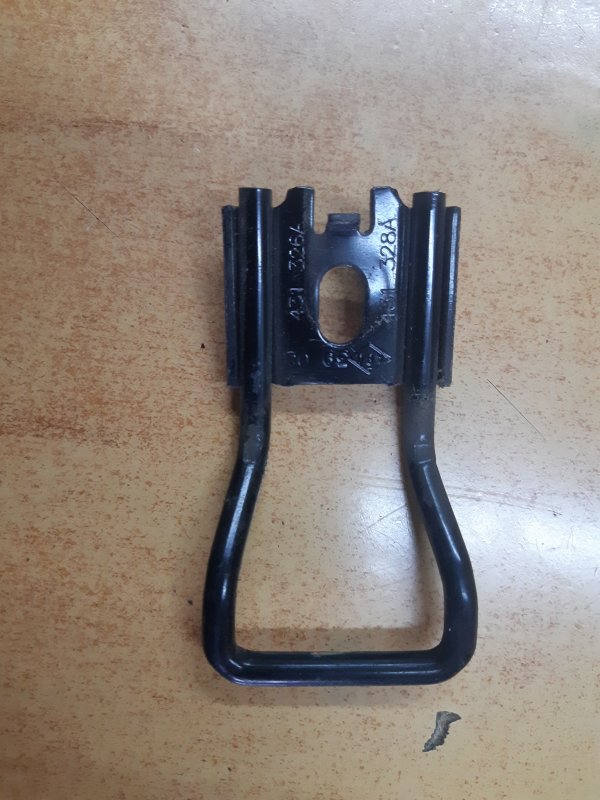 Фиксатор двери задний Lada Largus 8200431328 Б/У