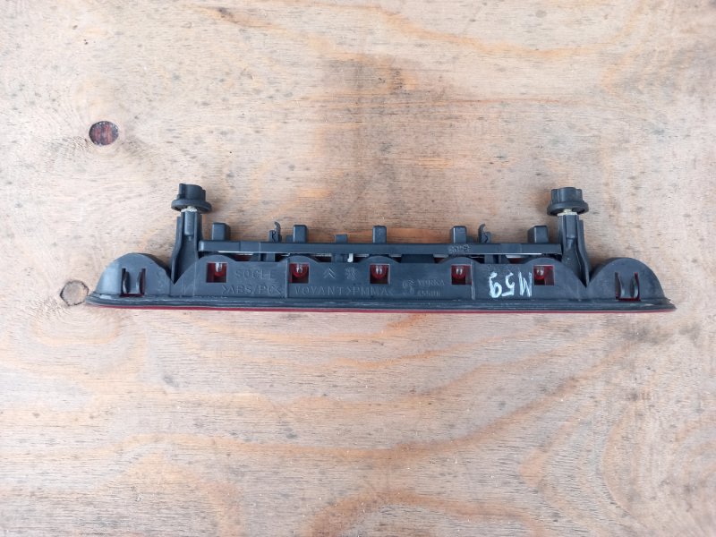 Стоп-сигнал дополнительный Partner M59 Стоп-сигнал дополнительный Partner M59