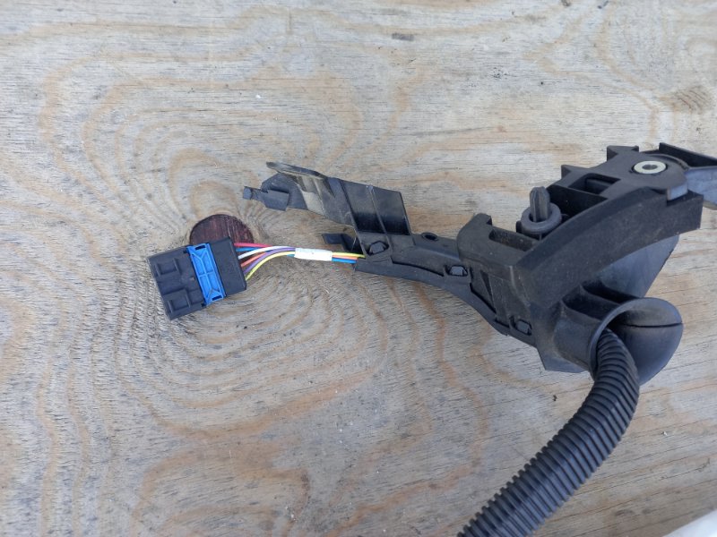 Проводка двери задняя левая Partner TEPEE B9 Проводка двери задняя левая Partner TEPEE B9