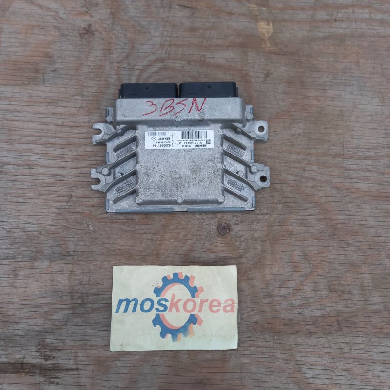 Блок управления двигателем Lada Largus 8200661124 Б/У