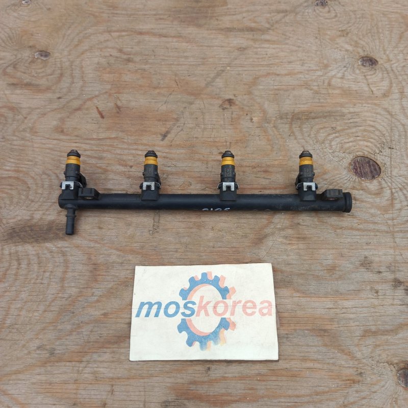 Топливная рейка Lada Largus K4M 8200139674 Б/У