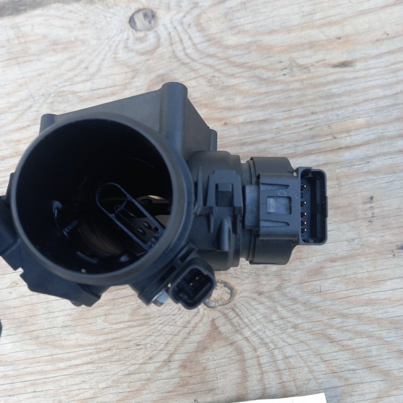 Дроссельная заслонка Peugeot Partner M59