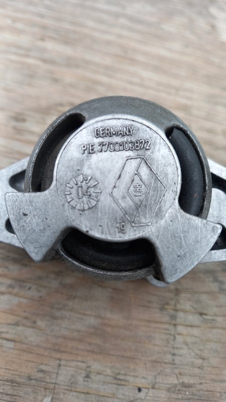 Ролик натяжной навесного оборудования Largus K4M