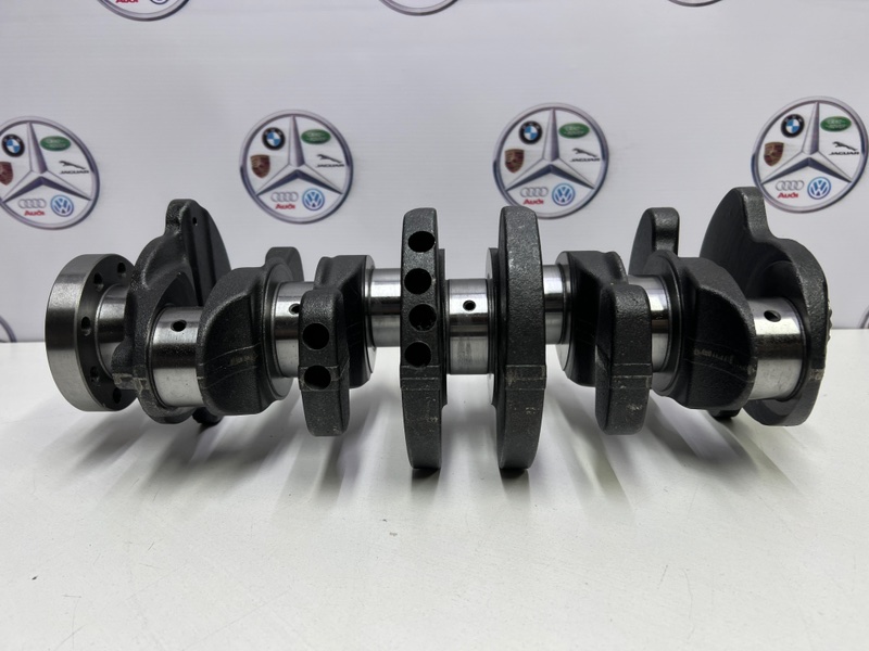 Коленвал Octavia CDA 1.8