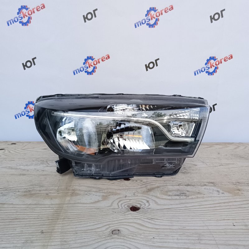 Фара передняя правая Lada Vesta ANALOG DIF6109010101 новая