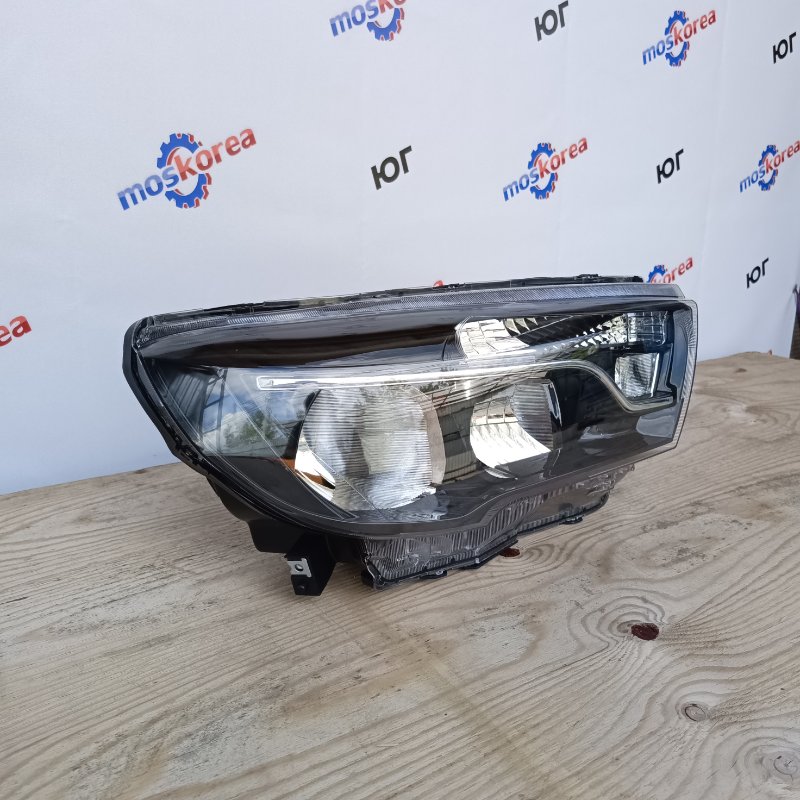 Фара передняя правая Vesta ANALOG