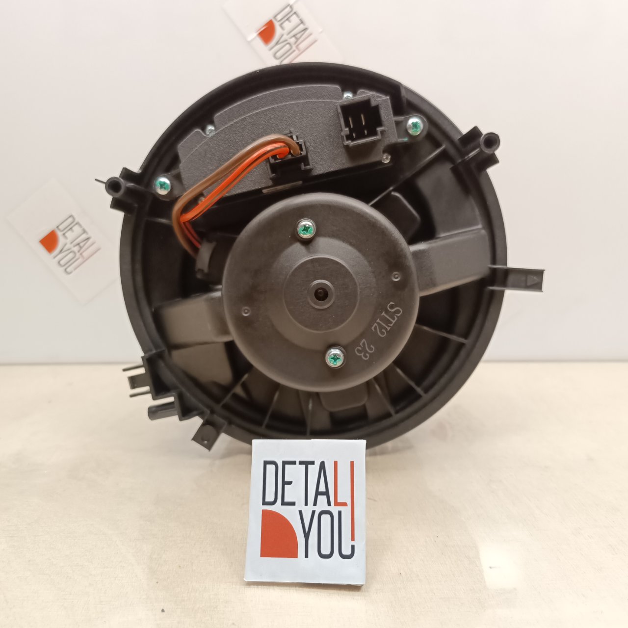 Мотор печки c крыльчаткой Octavia 2013_2020гг