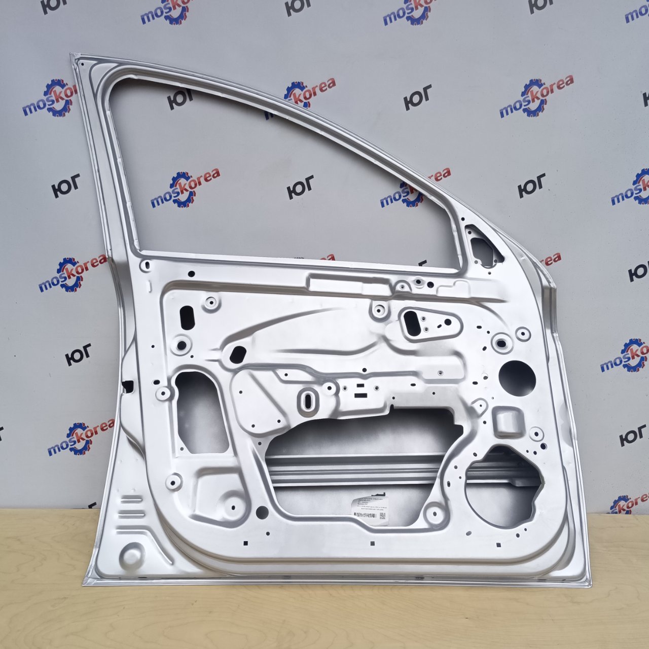 Дверь передняя левая Vesta Платина / 691 ANALOG Дверь передняя левая Vesta Платина / 691 ANALOG