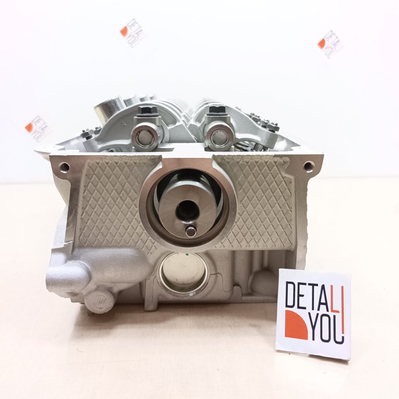 Головка блока цилиндров Mitsubishi Lancer 4G18 1.6L 16v Головка блока цилиндров Mitsubishi Lancer 4G18 1.6L 16v