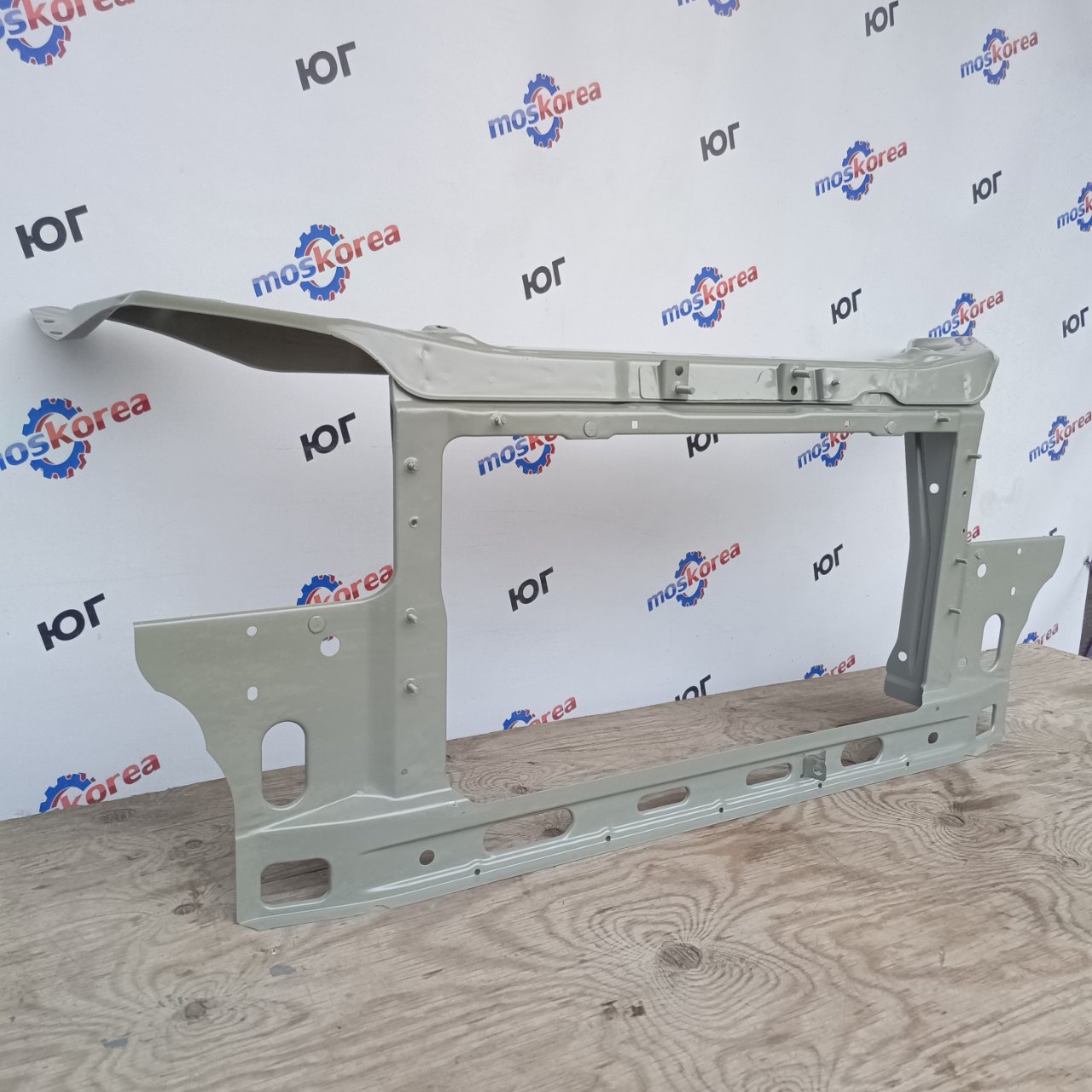 Рамка радиатора Lada GRANTA (FL)