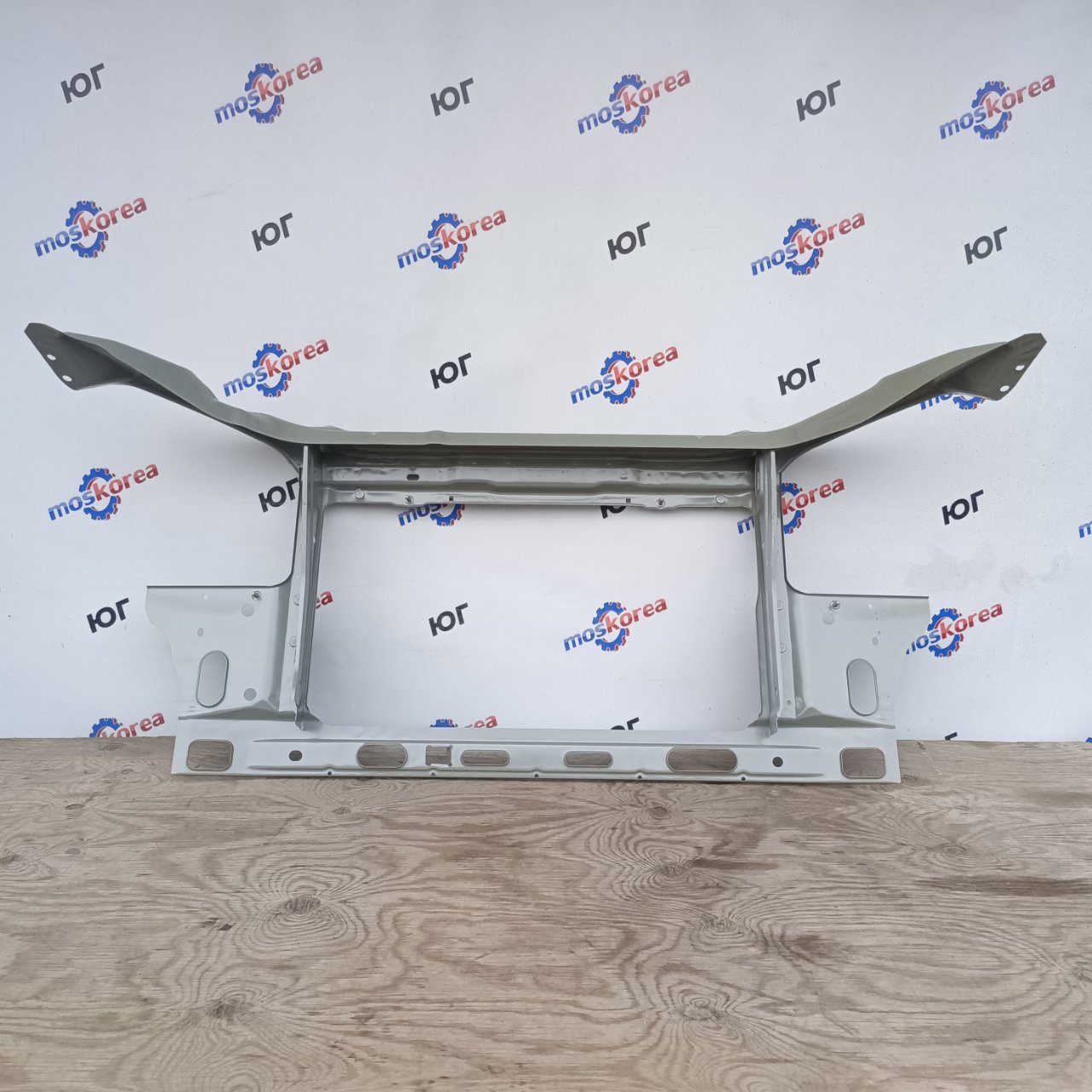 Рамка радиатора GRANTA (FL)