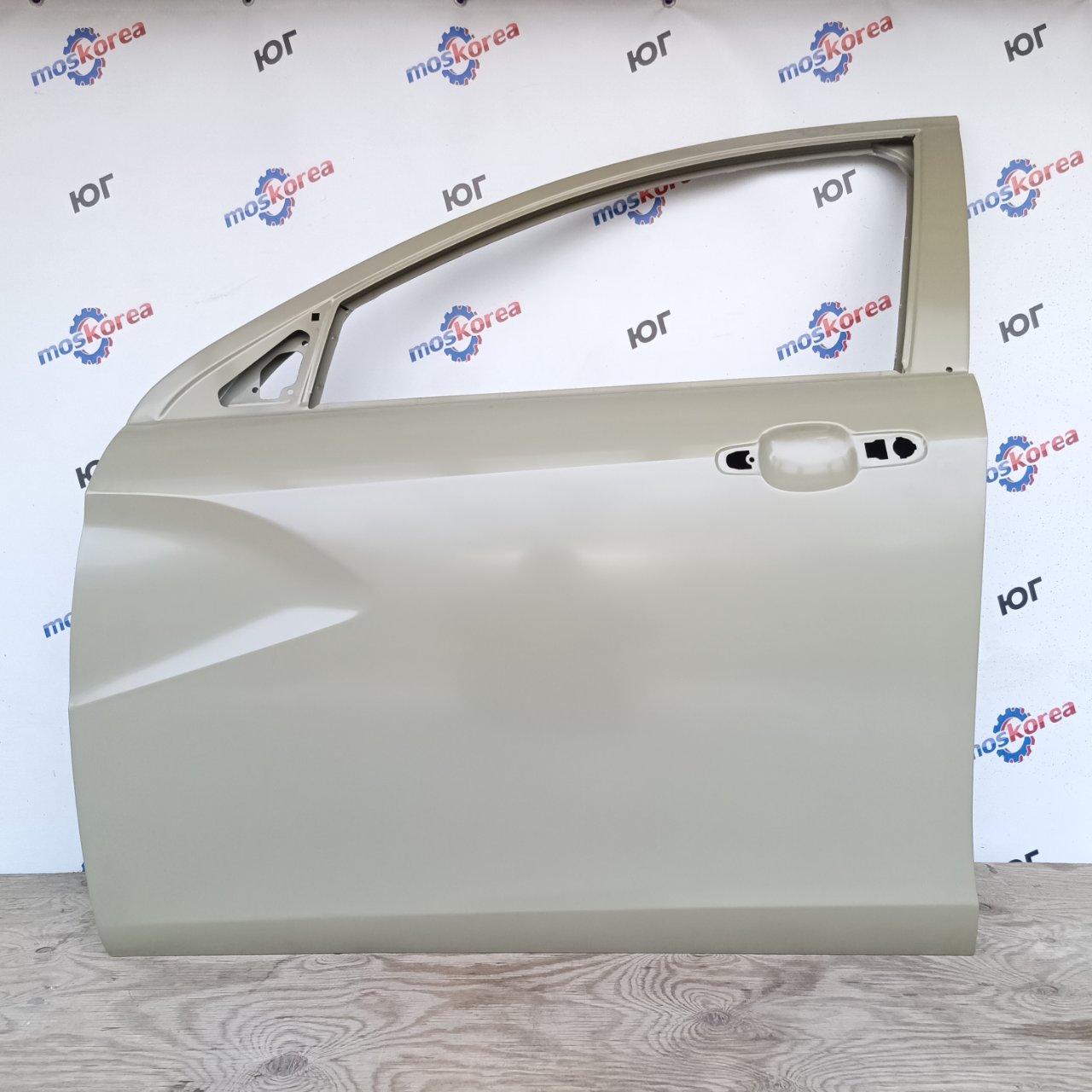 Дверь передняя левая Lada Vesta (под покраску) ANALOG 8450039379 новая