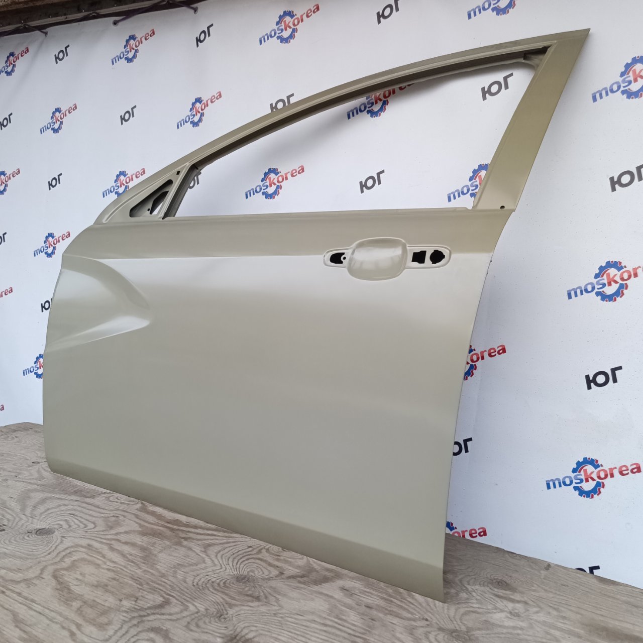 Дверь передняя левая Vesta (под покраску) ANALOG