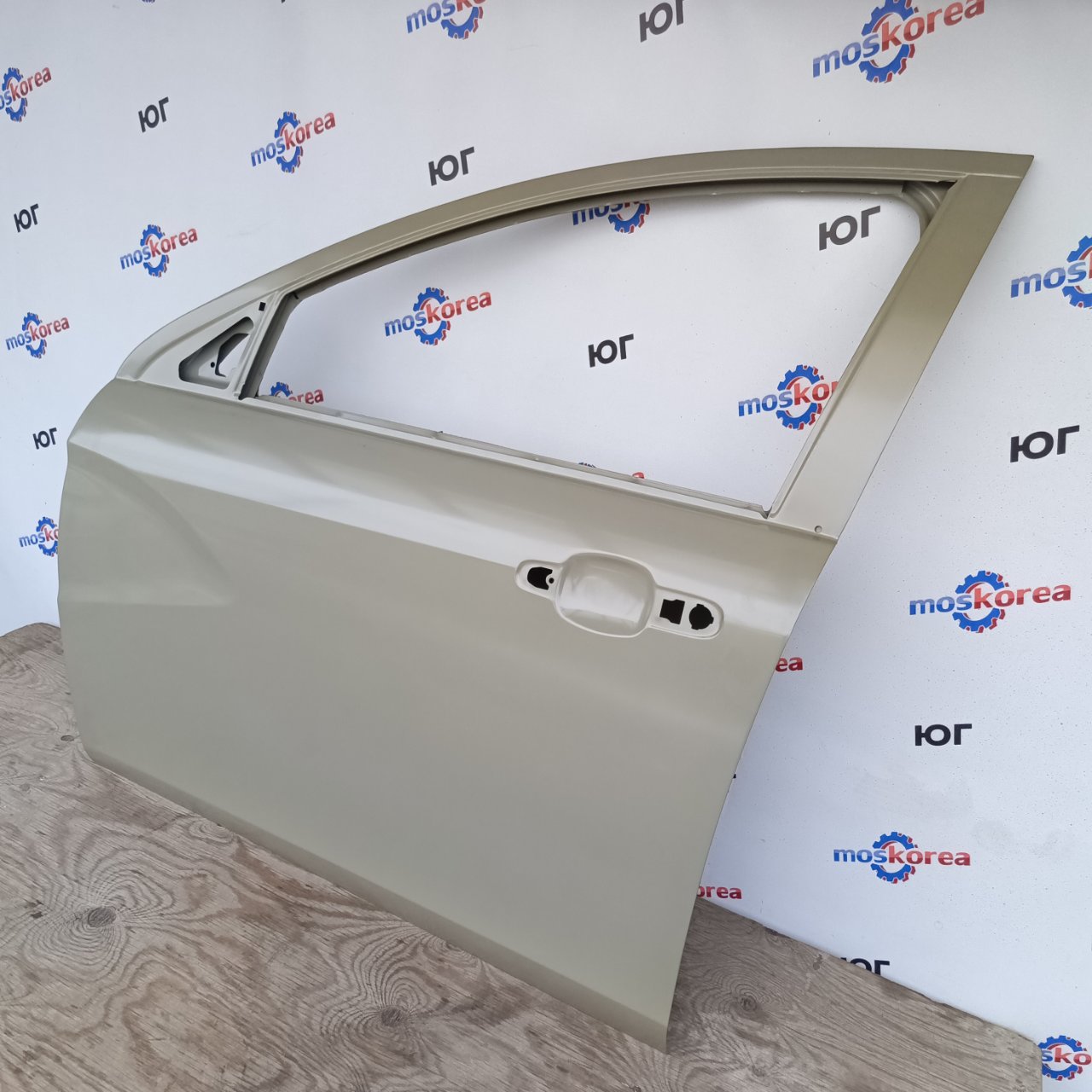 Дверь передняя левая Vesta (под покраску) ANALOG