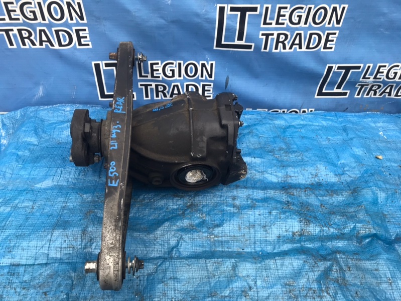 Запчасть редуктор задний MERCEDES-BENZ E280 23.06.2005 W211 M272E30 контрактная Редуктор задний MERCEDES-BENZ E280 23.06.2005 W211 M272E30 контрактная