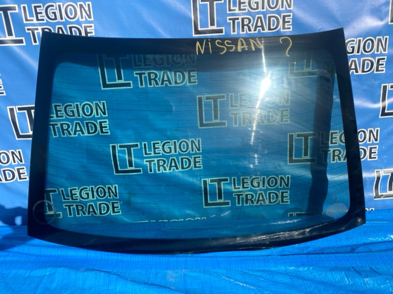 Стекло заднее Nissan Стекло заднее Nissan