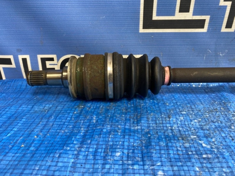 Привод задний правый MITSUBISHI GRANDIS NA4W 4G69