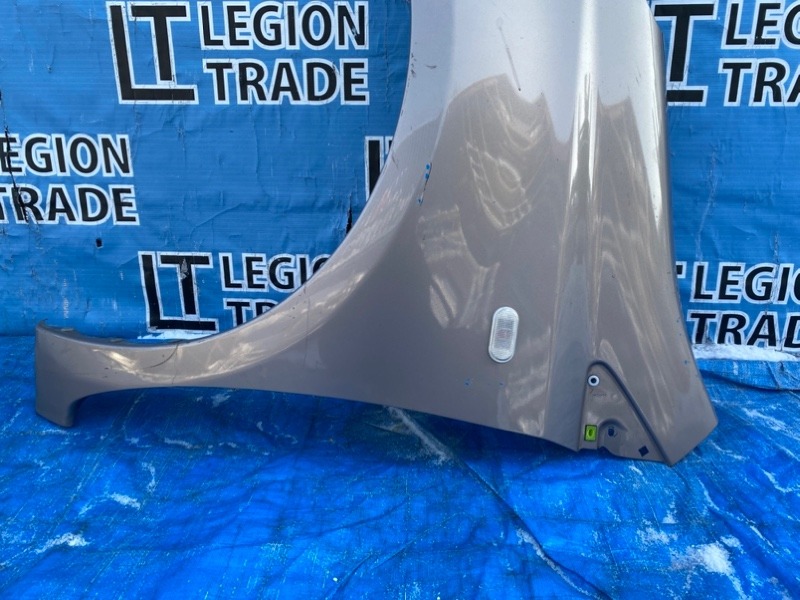 Крыло переднее левое NOTE E11