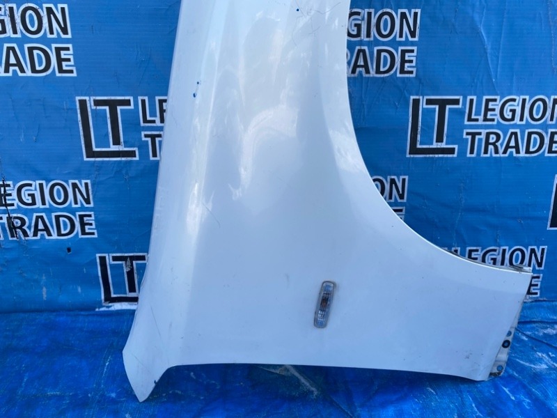 Крыло переднее правое FUGA HY51
