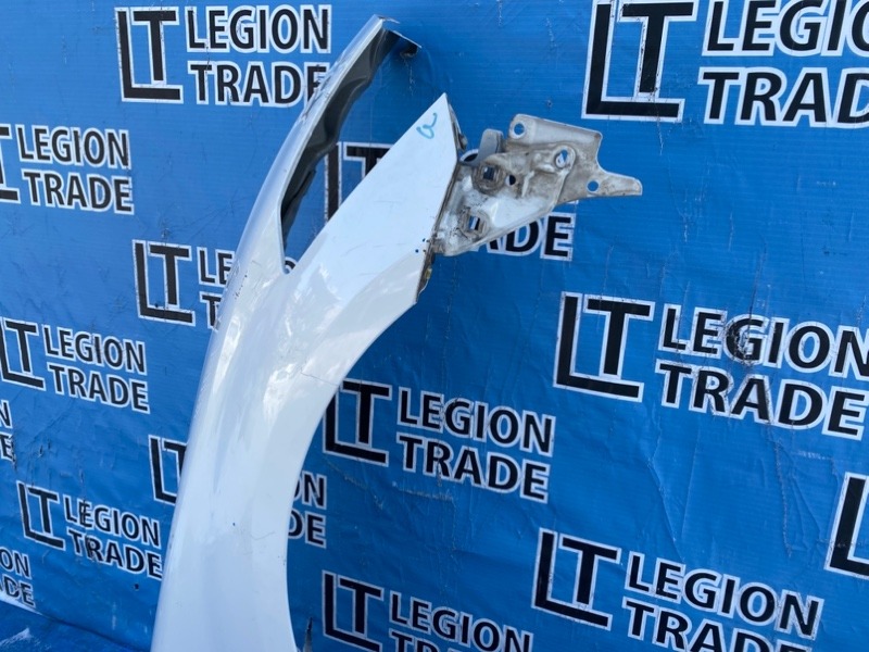 Крыло переднее правое FUGA HY51