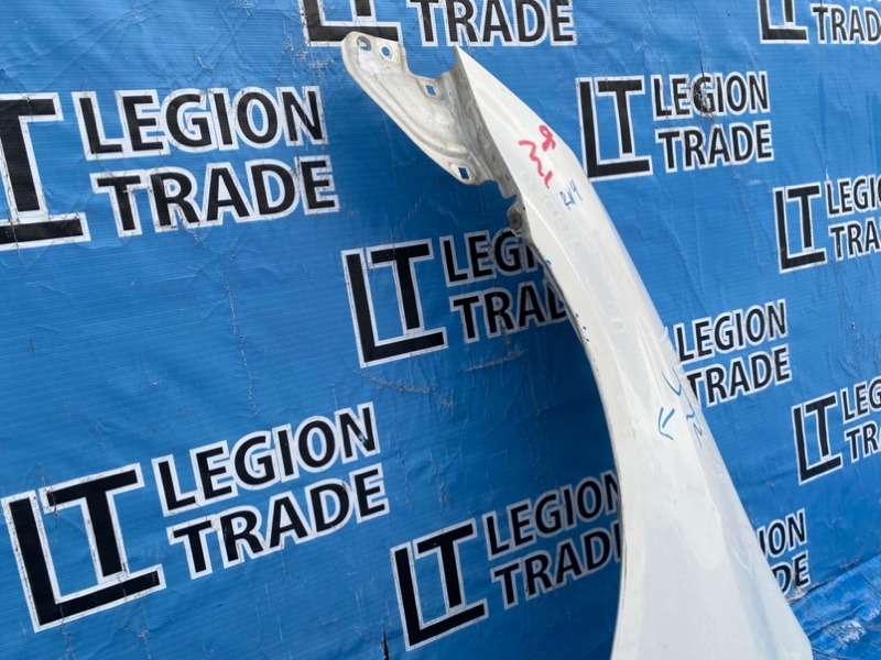 Крыло переднее левое STREAM RN4 Крыло переднее левое STREAM RN4