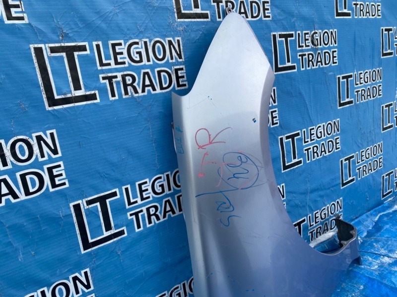 Крыло переднее правое CIVIC EU1