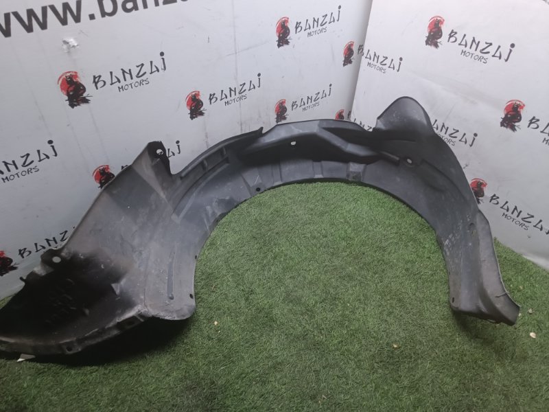 Подкрылок передний правый Mazda Premacy 2002 TA-CP8W контрактная