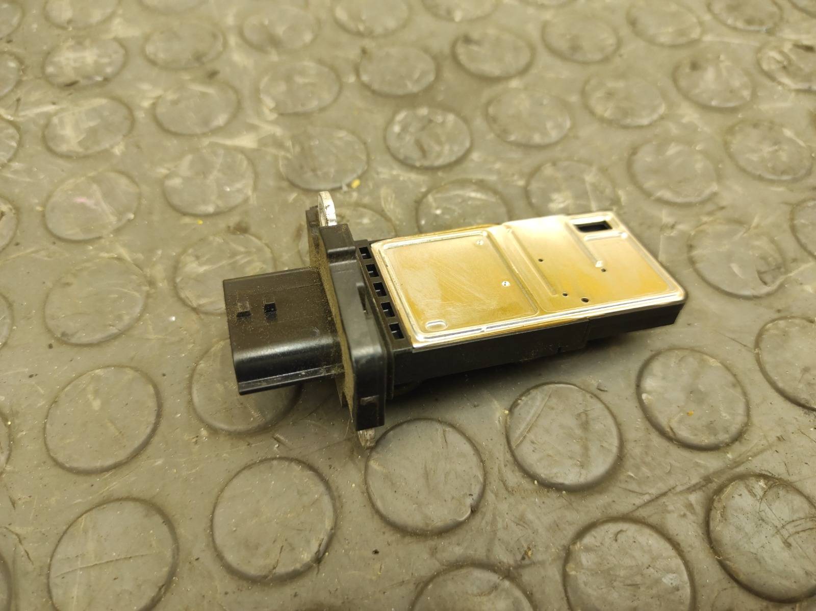 Расходомер / ДМРВ NISSAN Qashqai J10 MR20DE