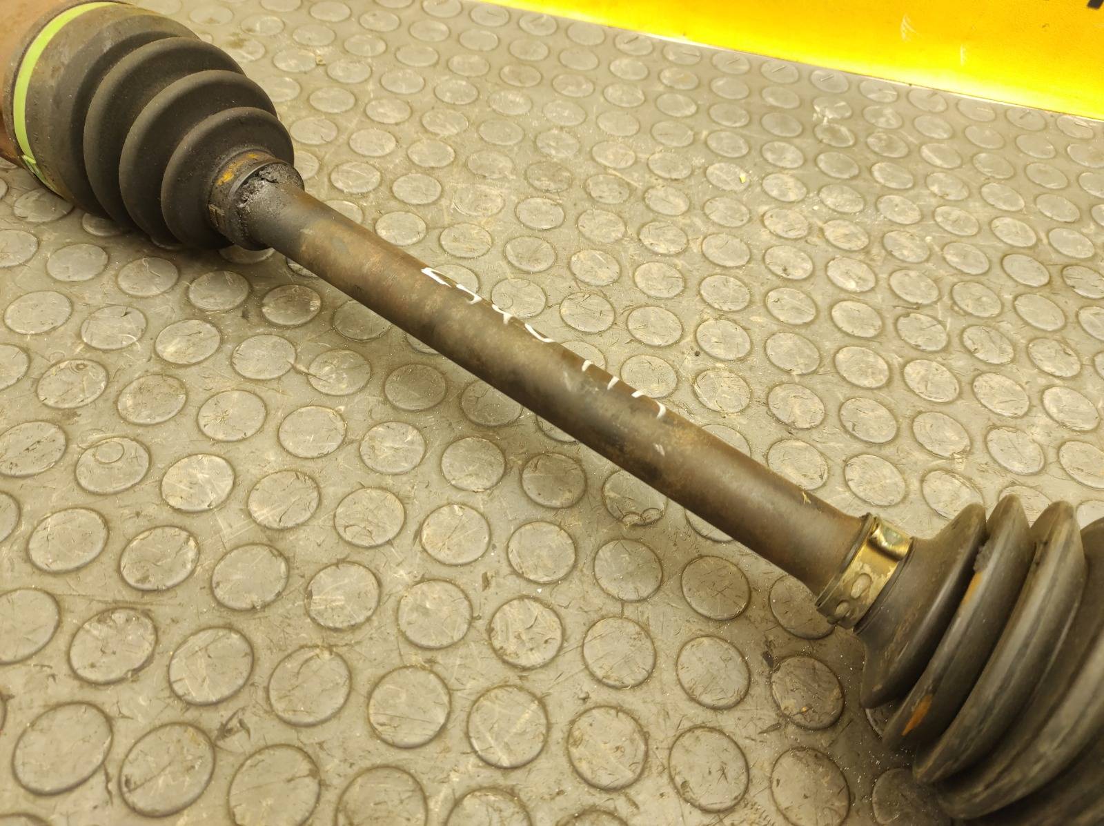 Привод передний левый Outlander 2013 GG2W 4B11 2.0