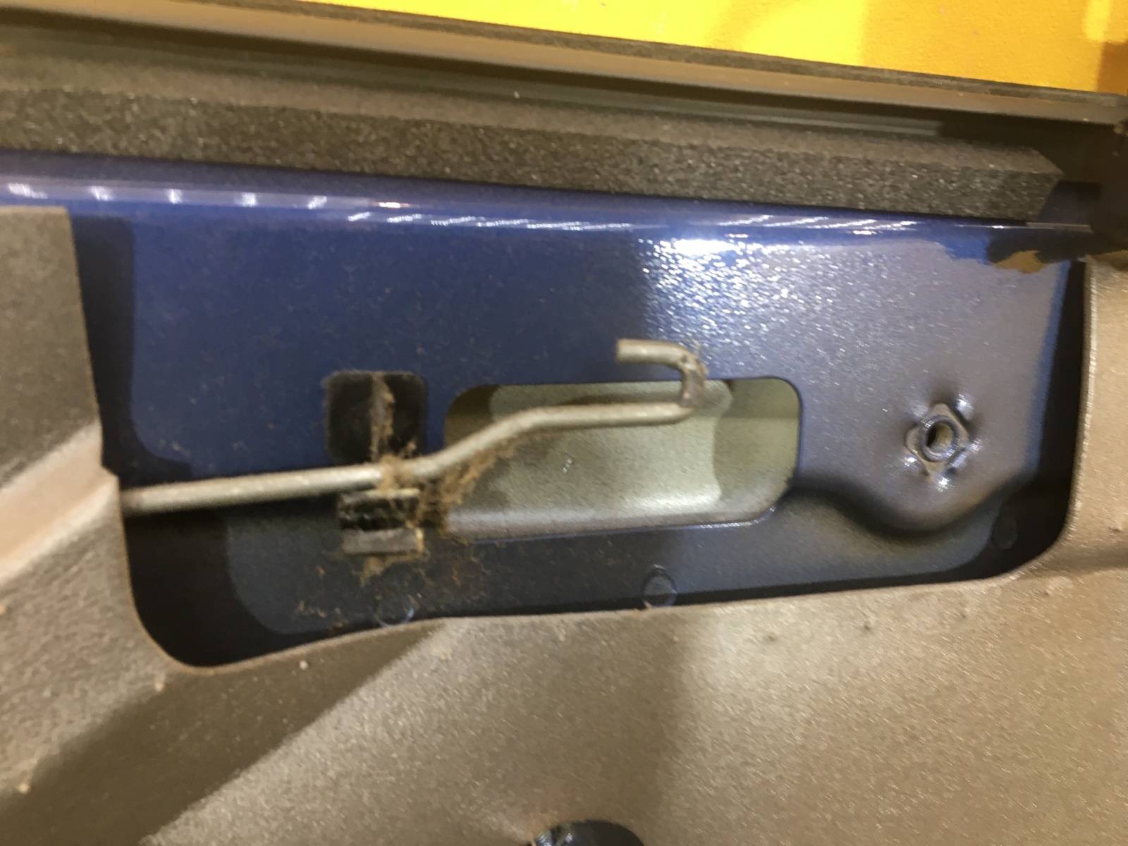 Дверь передняя левая 9-3 SERIES 2000 YS3D B205R