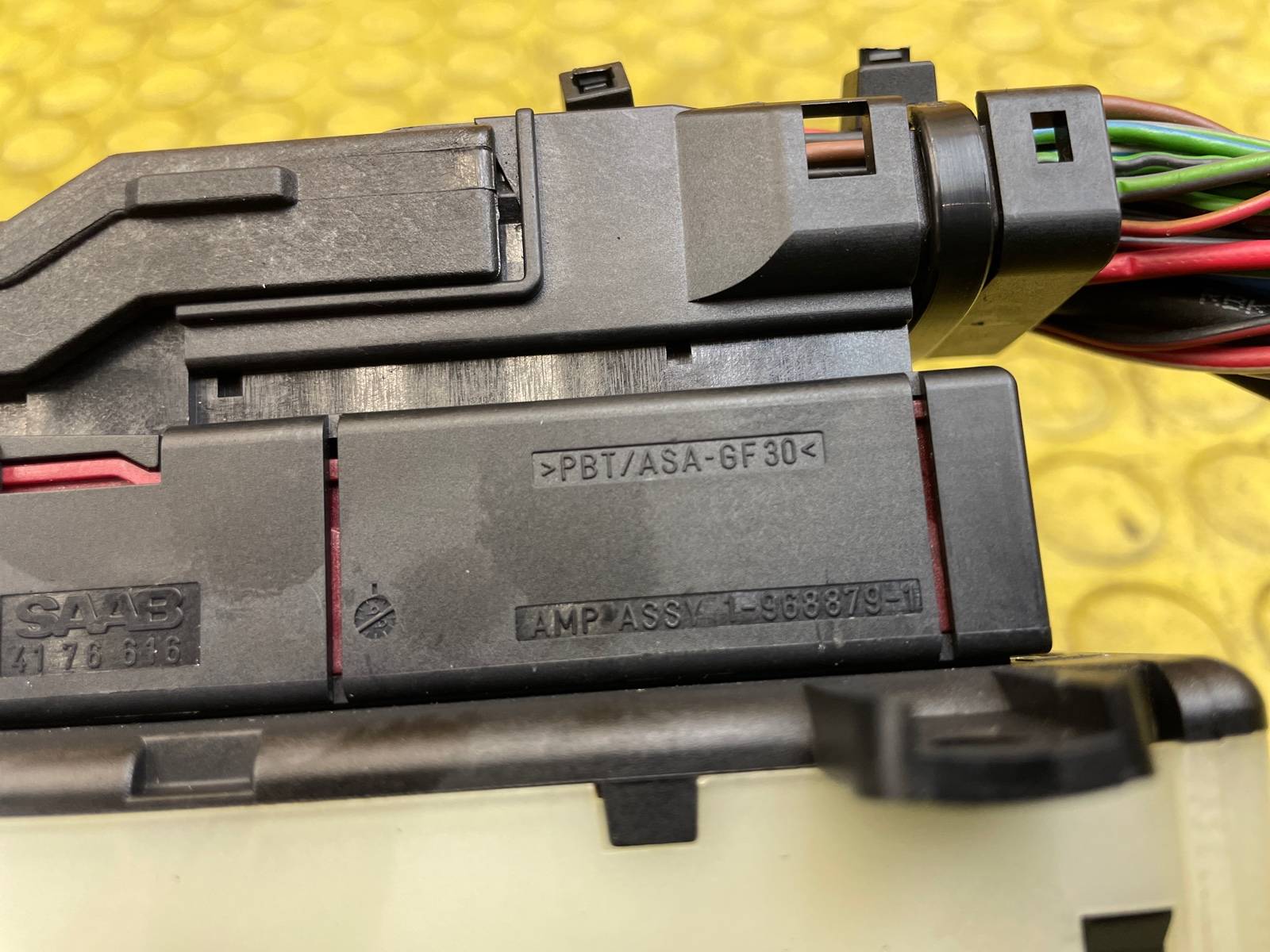 Блок комфорта 9-3 SERIES 2000 YS3D B205R Блок комфорта 9-3 SERIES 2000 YS3D B205R