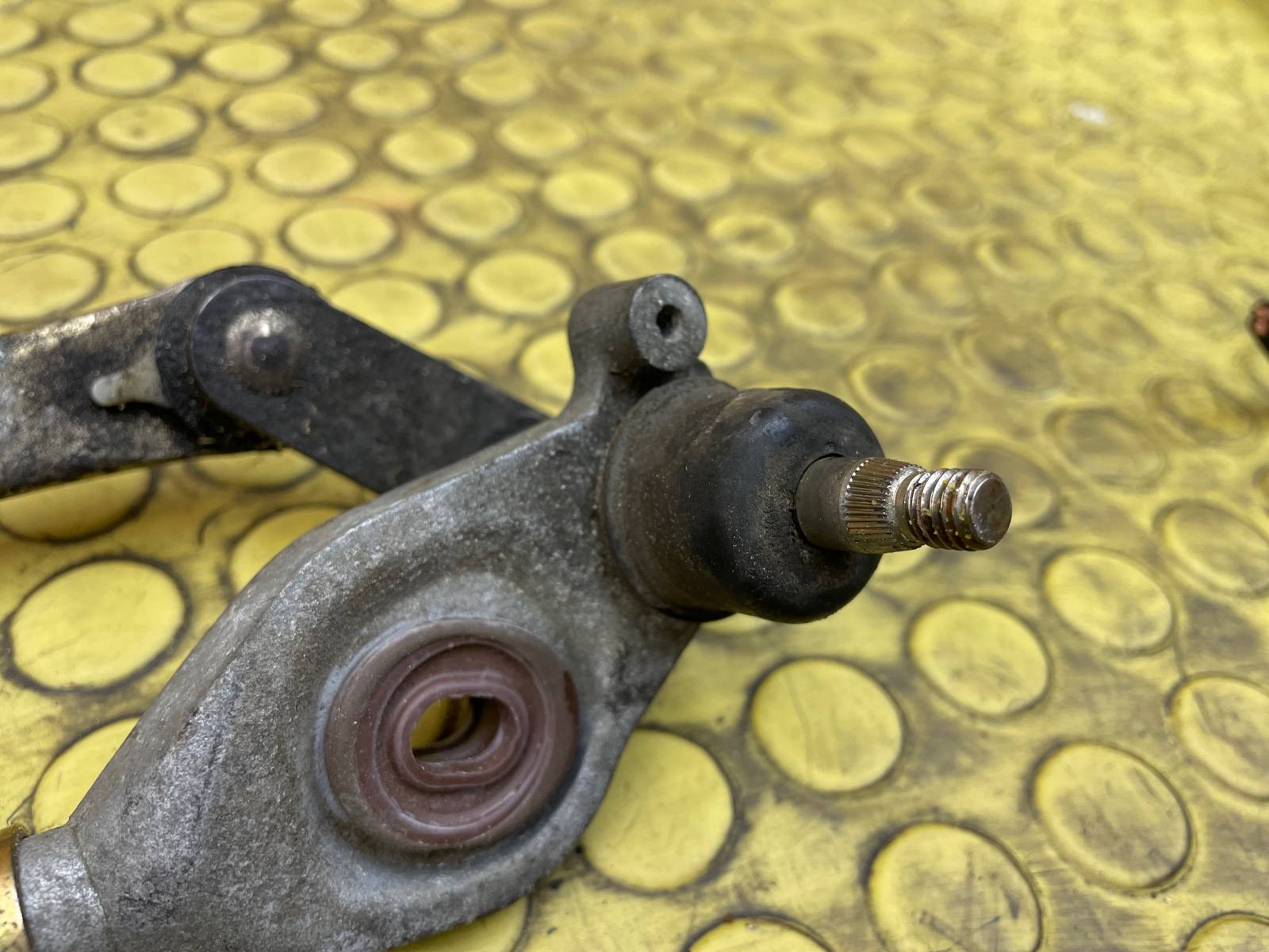 Трапеция стеклоочистителя 9-3 SERIES 2000 YS3D B205R Трапеция стеклоочистителя 9-3 SERIES 2000 YS3D B205R