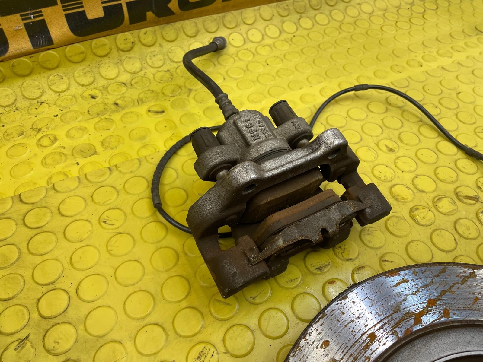 Тормозная система задняя 116i 2011 F20 N13B16A 1.6 Тормозная система задняя 116i 2011 F20 N13B16A 1.6