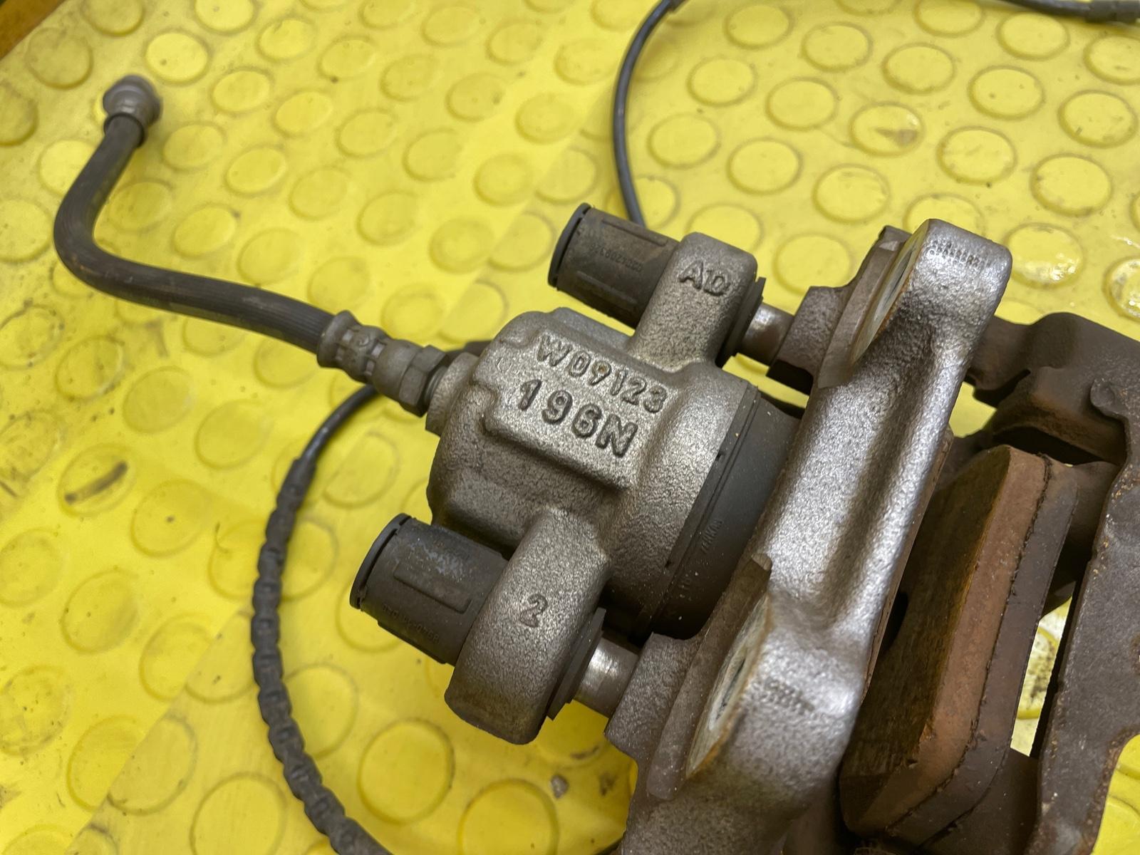 Тормозная система задняя 116i 2011 F20 N13B16A 1.6 Тормозная система задняя 116i 2011 F20 N13B16A 1.6