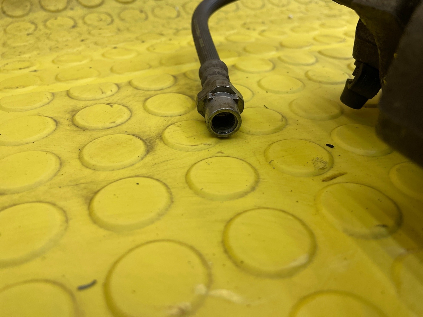 Тормозная система задняя 116i 2011 F20 N13B16A 1.6 Тормозная система задняя 116i 2011 F20 N13B16A 1.6