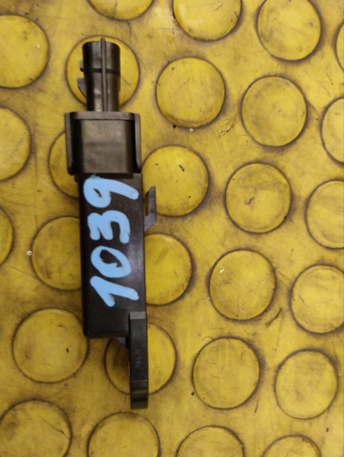 Антенна FUGA 2013 KY51 VQ37VHR 3