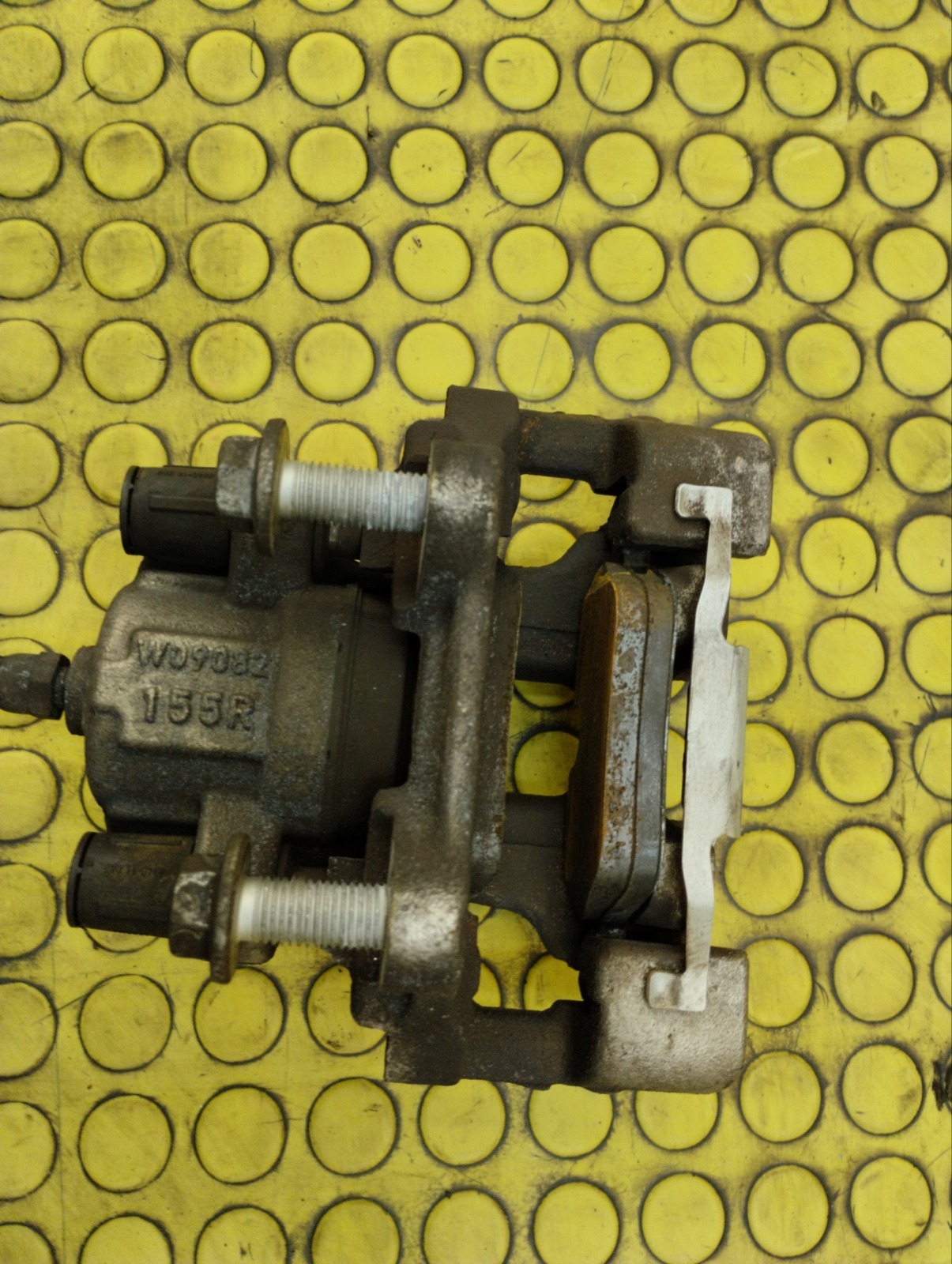 Тормозная система задняя 116i 2013 F20 N13B16A 1.6