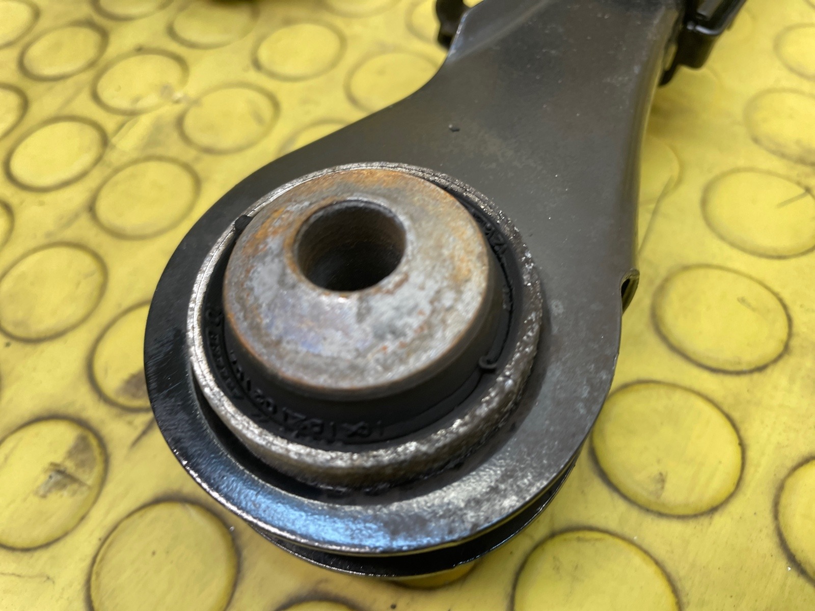 Рычаги задние 116i 2013 F20 N13B16A 1.6