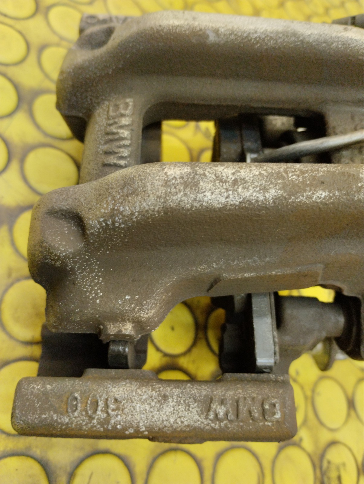 Тормозная система задняя 116i 2013 F20 N13B16A 1.6