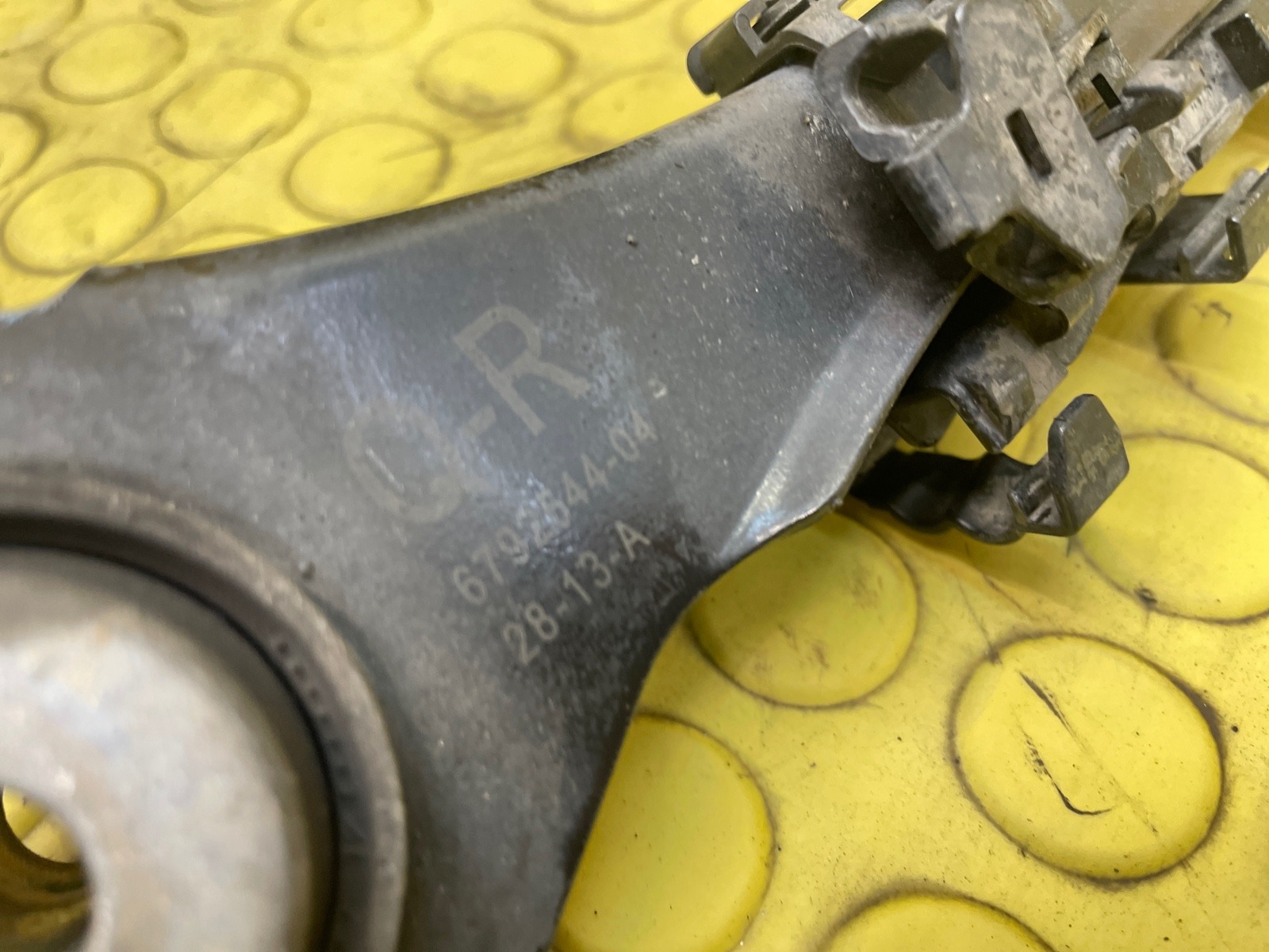 Рычаги задние 116i 2013 F20 N13B16A 1.6