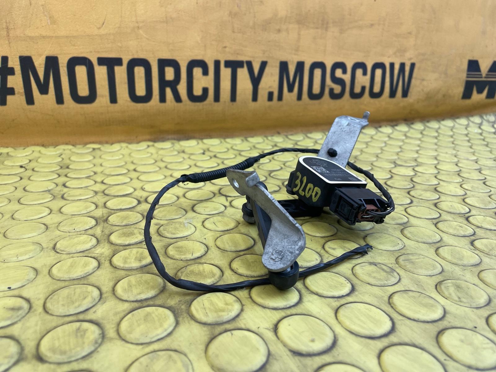 Датчик дорожного просвета BMW 116i 2013 F20 N13B16A 1.6 37146870000 контрактная