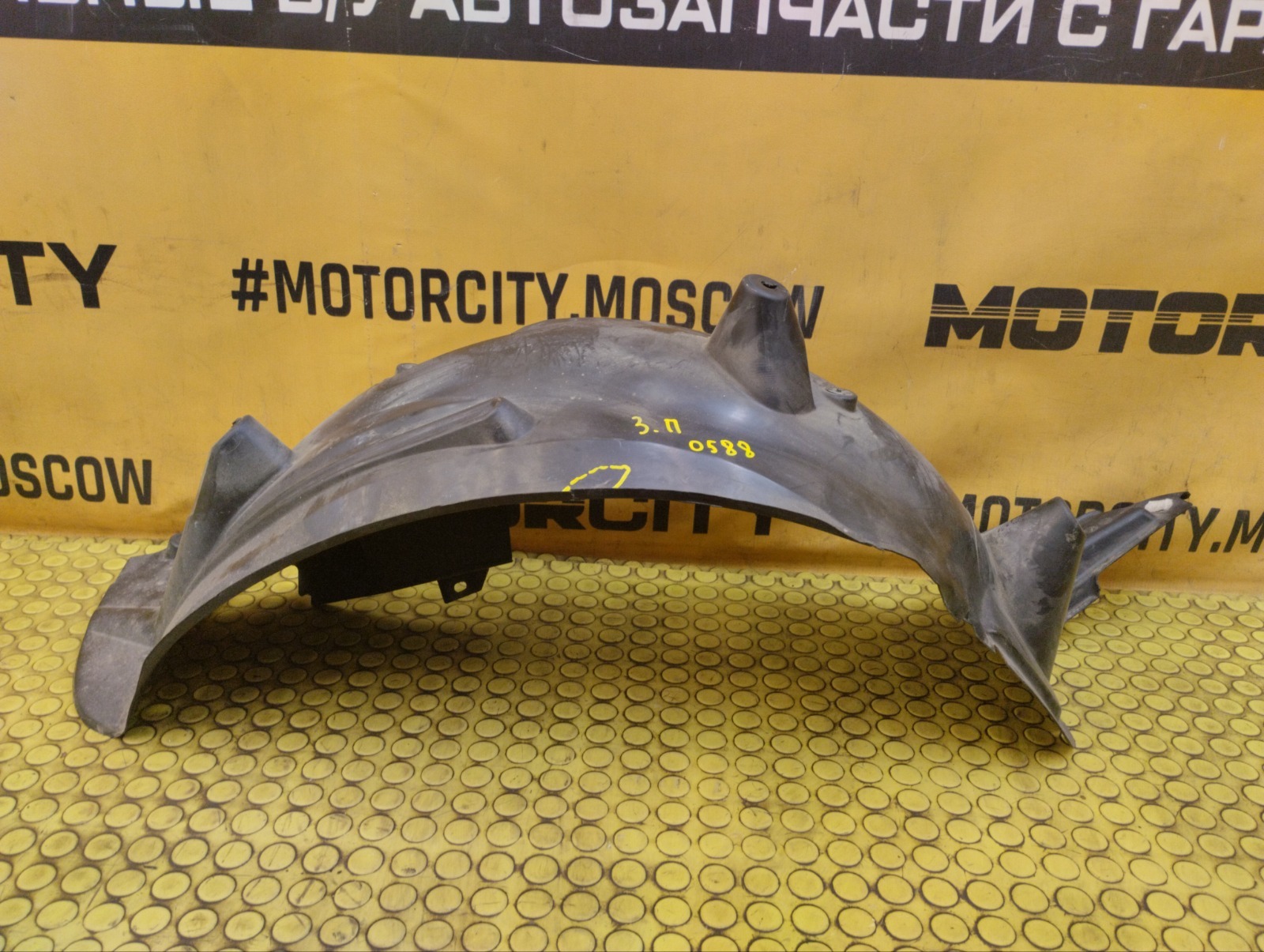 Подкрылок задний правый SMART 2011 W451 A4518840422 контрактная