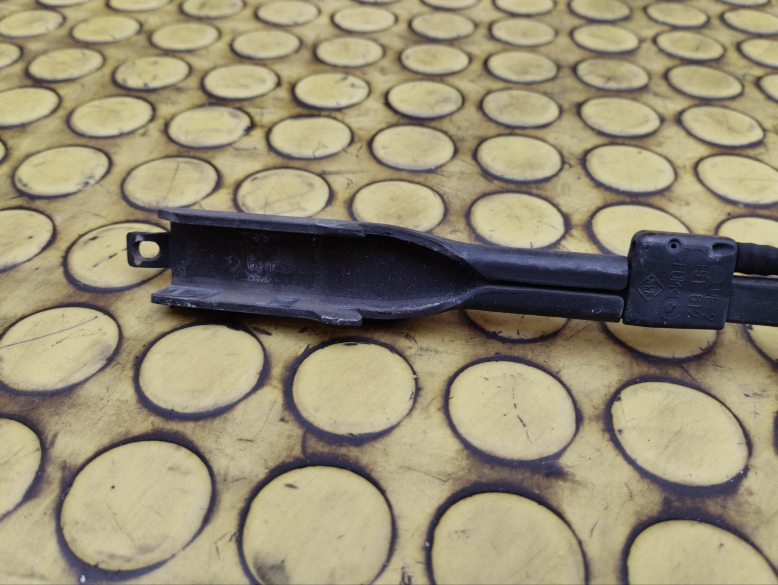 Поводки стеклоочистителя V-Class W639