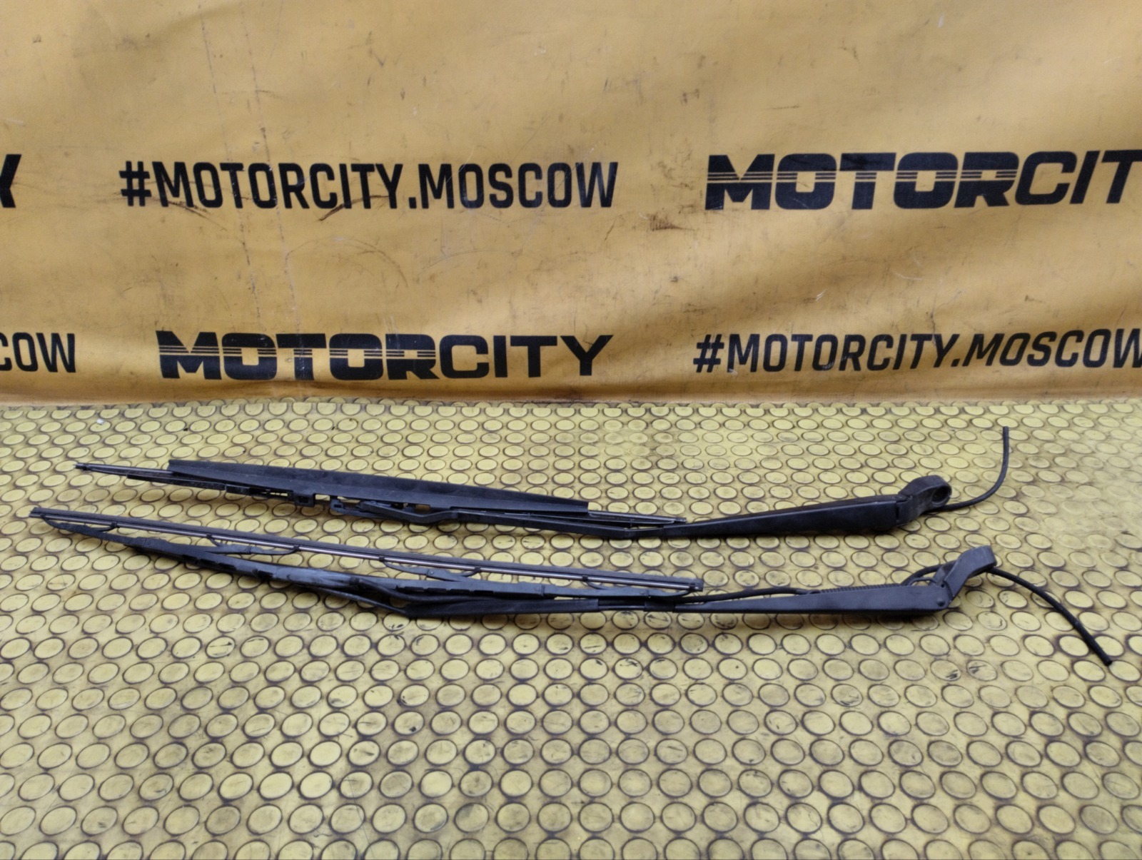 Поводки стеклоочистителя Mercedes-Benz V-Class W639 A6398200041 контрактная